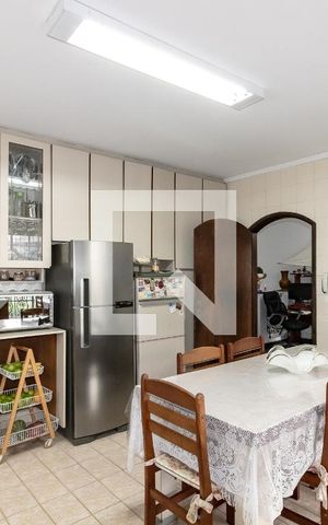 Casa para alugar com 440m², 3 quartos e 10 vagas Casa para alugar com 440m², 3 quartos e 10 vagasCozinha