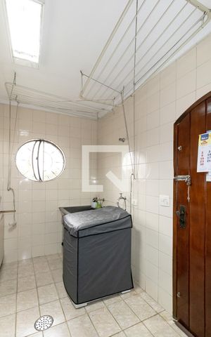 Casa para alugar com 440m², 3 quartos e 10 vagas Casa para alugar com 440m², 3 quartos e 10 vagasÁrea de Serviço