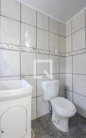 Studio à venda com 30m², 1 quarto e sem vaga Studio à venda com 30m², 1 quarto e sem vagaBanheiro