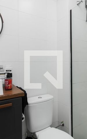 Apartamento para alugar com 29m², 1 quarto e sem vaga Apartamento para alugar com 29m², 1 quarto e sem vagaBanheiro