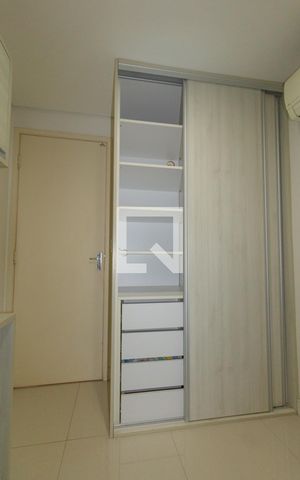 Apartamento para alugar com 57m², 3 quartos e 1 vaga Apartamento para alugar com 57m², 3 quartos e 1 vagaQuarto 1