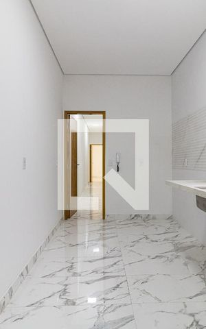 Casa à venda com 100m², 3 quartos e 2 vagas Casa à venda com 100m², 3 quartos e 2 vagasCozinha