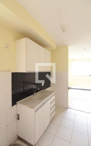 Apartamento para alugar com 44m², 2 quartos e 1 vagaCozinha e Área de Serviço
