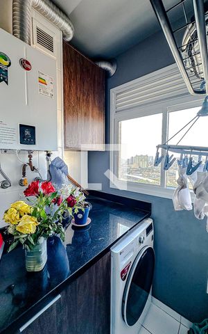 Apartamento para alugar com 60m², 3 quartos e 1 vagaÁrea de Serviço