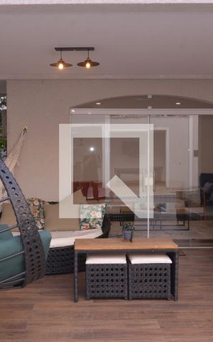 Casa à venda com 411m², 4 quartos e 6 vagasÁrea comum