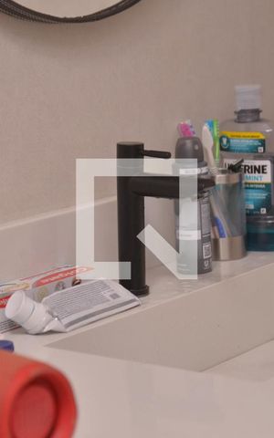 Casa à venda com 411m², 4 quartos e 6 vagasQuarto 02