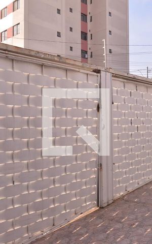 Casa à venda com 411m², 4 quartos e 6 vagasFachada