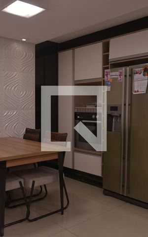Casa à venda com 411m², 4 quartos e 6 vagasCozinha