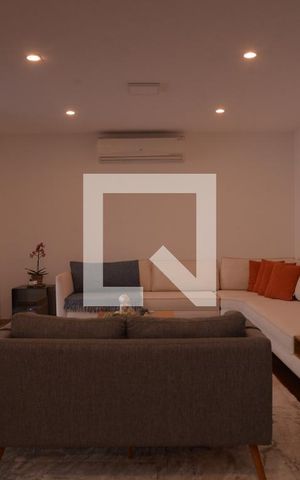 Casa à venda com 411m², 4 quartos e 6 vagasSala