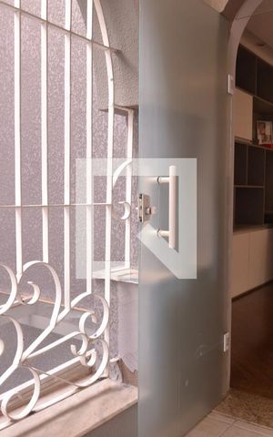 Casa à venda com 411m², 4 quartos e 6 vagasÁrea comum