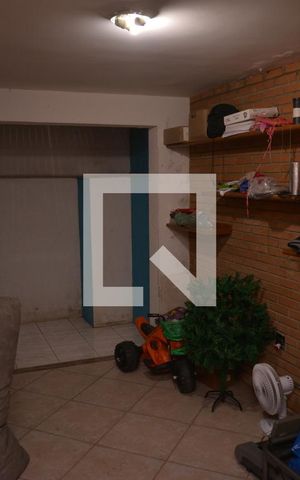 Casa à venda com 411m², 4 quartos e 6 vagasÁrea comum