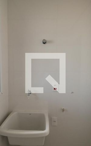 Apartamento para alugar com 80m², 2 quartos e 1 vaga Apartamento para alugar com 80m², 2 quartos e 1 vagaÁrea de Serviço