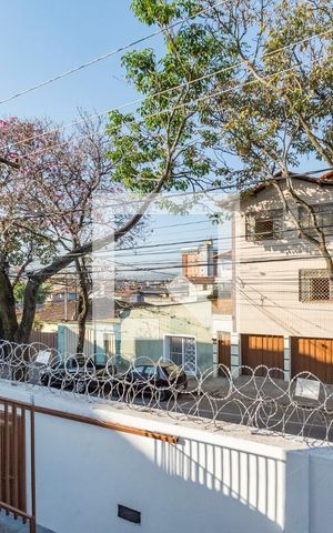 Casa à venda com 408m², 3 quartos e 2 vagas Casa à venda com 408m², 3 quartos e 2 vagasQuarto 1