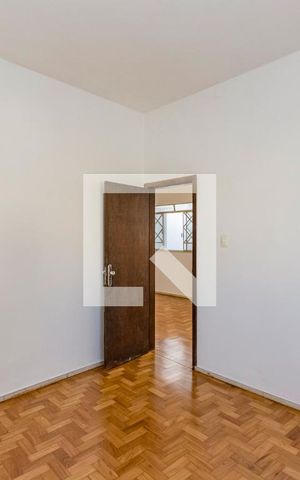 Casa à venda com 408m², 3 quartos e 2 vagas Casa à venda com 408m², 3 quartos e 2 vagasQuarto 1