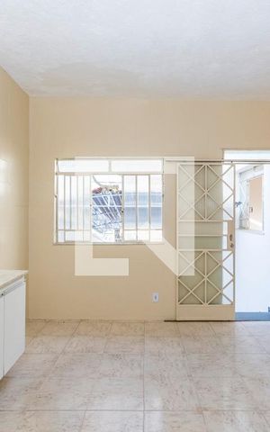 Casa à venda com 408m², 3 quartos e 2 vagas Casa à venda com 408m², 3 quartos e 2 vagasCozinha