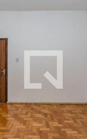 Casa à venda com 408m², 3 quartos e 2 vagas Casa à venda com 408m², 3 quartos e 2 vagasQuarto 2