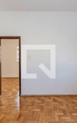 Casa à venda com 408m², 3 quartos e 2 vagas Casa à venda com 408m², 3 quartos e 2 vagasQuarto 1
