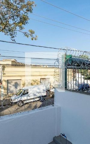Casa à venda com 408m², 3 quartos e 2 vagas Casa à venda com 408m², 3 quartos e 2 vagasQuarto 1