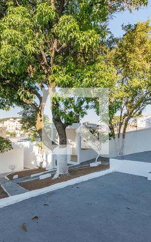 Casa à venda com 408m², 3 quartos e 2 vagas Casa à venda com 408m², 3 quartos e 2 vagasQuintal