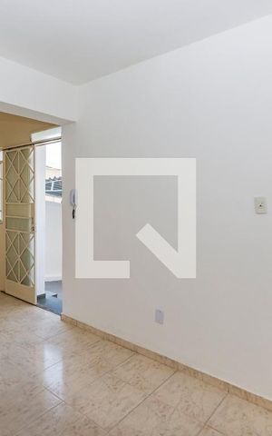 Casa à venda com 408m², 3 quartos e 2 vagas Casa à venda com 408m², 3 quartos e 2 vagasCopa