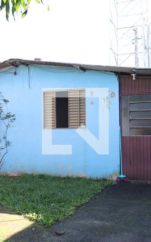 Casa à venda com 112m², 3 quartos e 2 vagasFachada