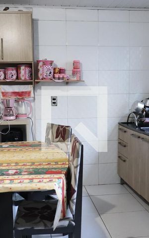 Casa à venda com 112m², 3 quartos e 2 vagasCozinha