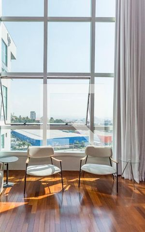 Apartamento à venda com 76m², 1 quarto e 2 vagasSala