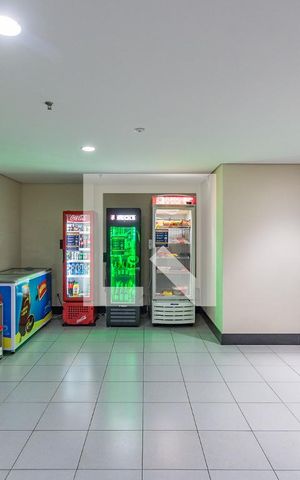 Apartamento à venda com 76m², 1 quarto e 2 vagasmercado