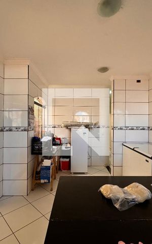 Casa à venda com 377m², 3 quartos e 6 vagas Casa à venda com 377m², 3 quartos e 6 vagasCozinha