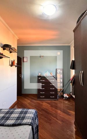 Casa à venda com 377m², 3 quartos e 6 vagas Casa à venda com 377m², 3 quartos e 6 vagasQuarto 1