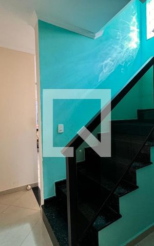Casa à venda com 377m², 3 quartos e 6 vagas Casa à venda com 377m², 3 quartos e 6 vagasCorredor