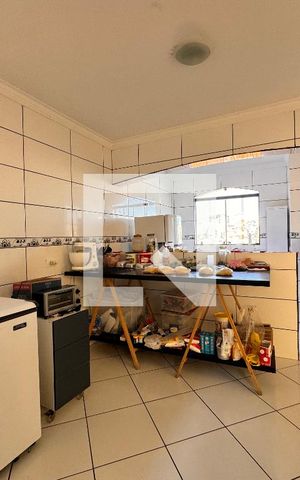 Casa à venda com 377m², 3 quartos e 6 vagas Casa à venda com 377m², 3 quartos e 6 vagasCozinha