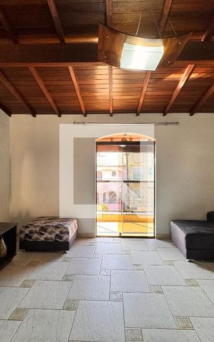 Casa à venda com 377m², 3 quartos e 6 vagas Casa à venda com 377m², 3 quartos e 6 vagasSala de TV