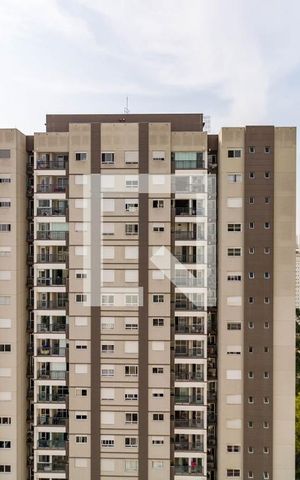 Apartamento à venda com 56m², 2 quartos e 1 vaga Apartamento à venda com 56m², 2 quartos e 1 vagaVista