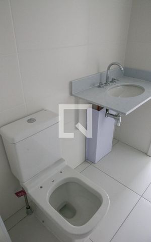 Apartamento à venda com 51m², 1 quarto e 1 vaga Apartamento à venda com 51m², 1 quarto e 1 vagaBanheiro da Suíte