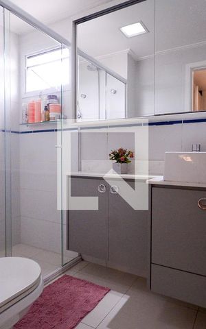 Apartamento à venda com 121m², 3 quartos e 2 vagasBanheiro da Suite 