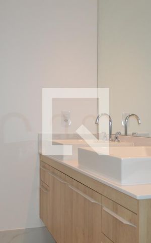 Apartamento à venda com 131m², 3 quartos e 2 vagasBanheiro da Suíte 3