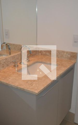 Apartamento à venda com 131m², 3 quartos e 2 vagasBanheiro da Suíte 2