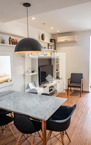 Apartamento à venda com 90m², 2 quartos e sem vagaSala