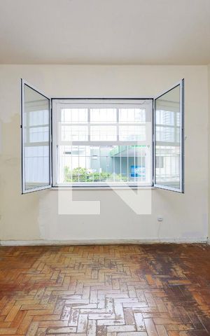 Casa à venda com 160m², 2 quartos e 1 vaga Casa à venda com 160m², 2 quartos e 1 vagaQuarto 1