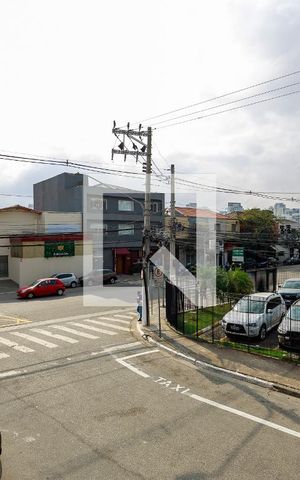 Casa à venda com 160m², 2 quartos e 1 vaga Casa à venda com 160m², 2 quartos e 1 vagaEdícula - Vista