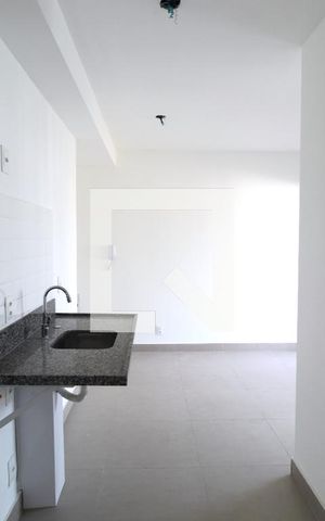 Apartamento à venda com 41m², 2 quartos e sem vagaSala/Cozinha