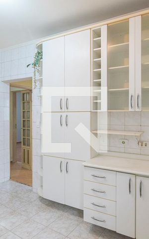 Apartamento para alugar com 71m², 3 quartos e 2 vagas Apartamento para alugar com 71m², 3 quartos e 2 vagasCozinha