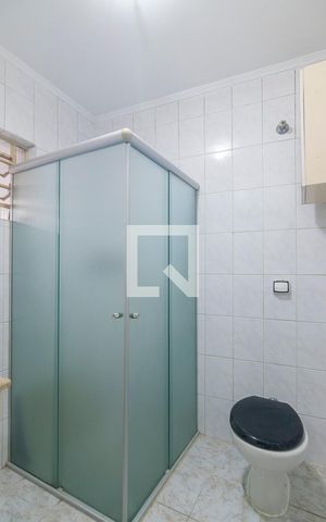 Apartamento para alugar com 71m², 3 quartos e 2 vagas Apartamento para alugar com 71m², 3 quartos e 2 vagasBanheiro