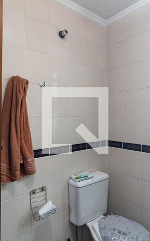 Apartamento à venda com 74m², 3 quartos e 1 vaga Apartamento à venda com 74m², 3 quartos e 1 vagaBanheiro