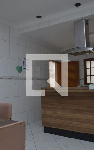 Casa à venda com 150m², 4 quartos e 2 vagasCozinha