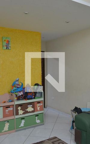 Casa à venda com 150m², 4 quartos e 2 vagasSala