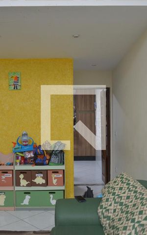 Casa à venda com 150m², 4 quartos e 2 vagasSala