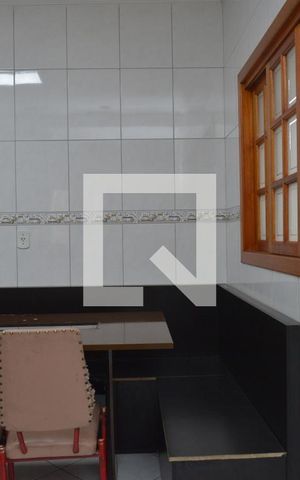 Casa à venda com 150m², 4 quartos e 2 vagasCozinha