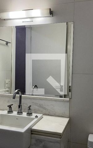 Apartamento para alugar com 200m², 3 quartos e 3 vagasBanheiro da Suíte 1